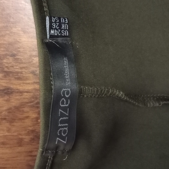 Zanzea Dark Green Bat Wing Top Size 24w Like New! - Picture 5 of 5